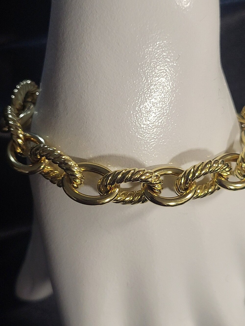 David Yurman 18k Oval Link Chain Bracelet - Picture 2 of 6